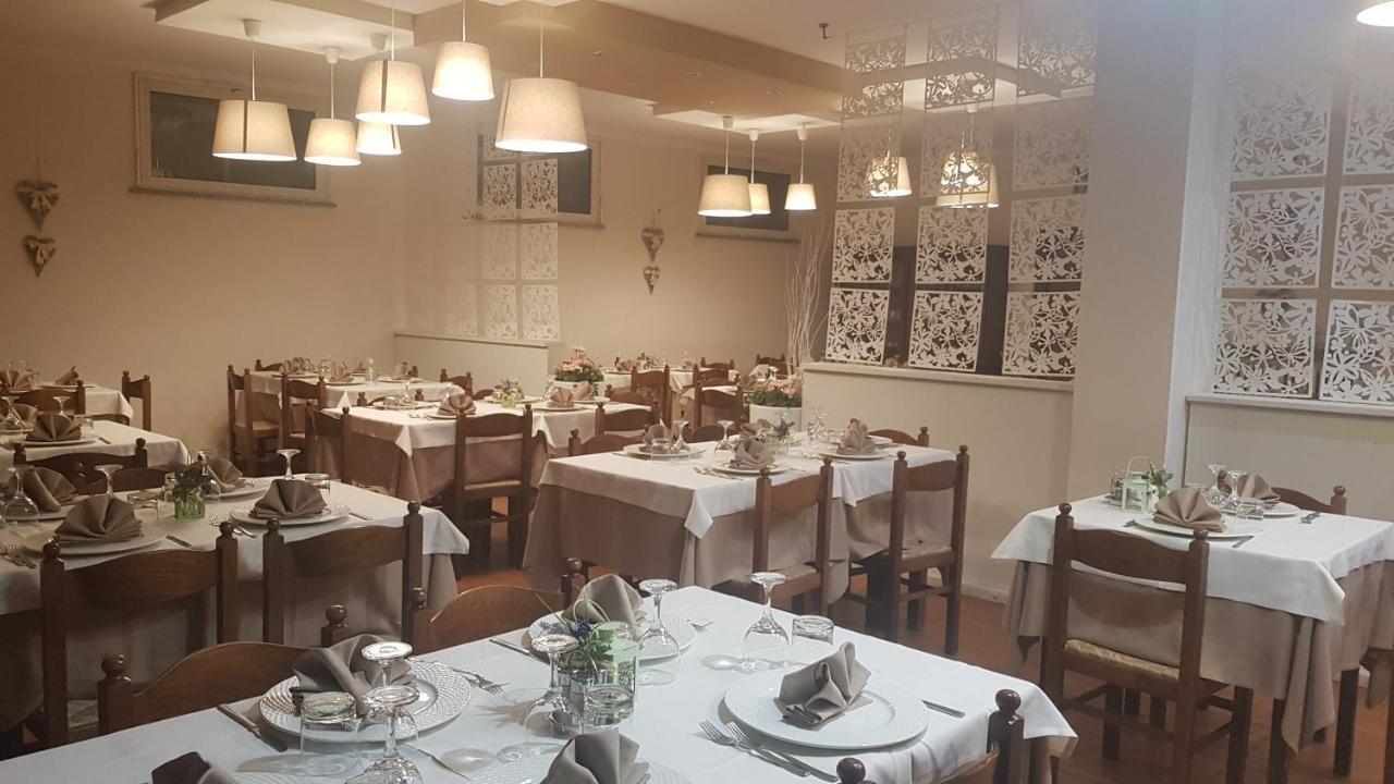 Albergo Ristorante Da Tunon Oviglio Exterior photo